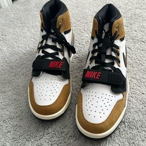 Nike Jordan’s Legacy 312 “Rookie of the Year” Men’s Sneakers